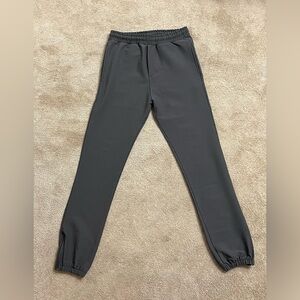 Small boohoo man Dark Grey Joggers
